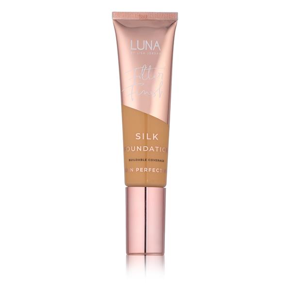 Luna By Lisa Silk Foundation 8 Tan Plus